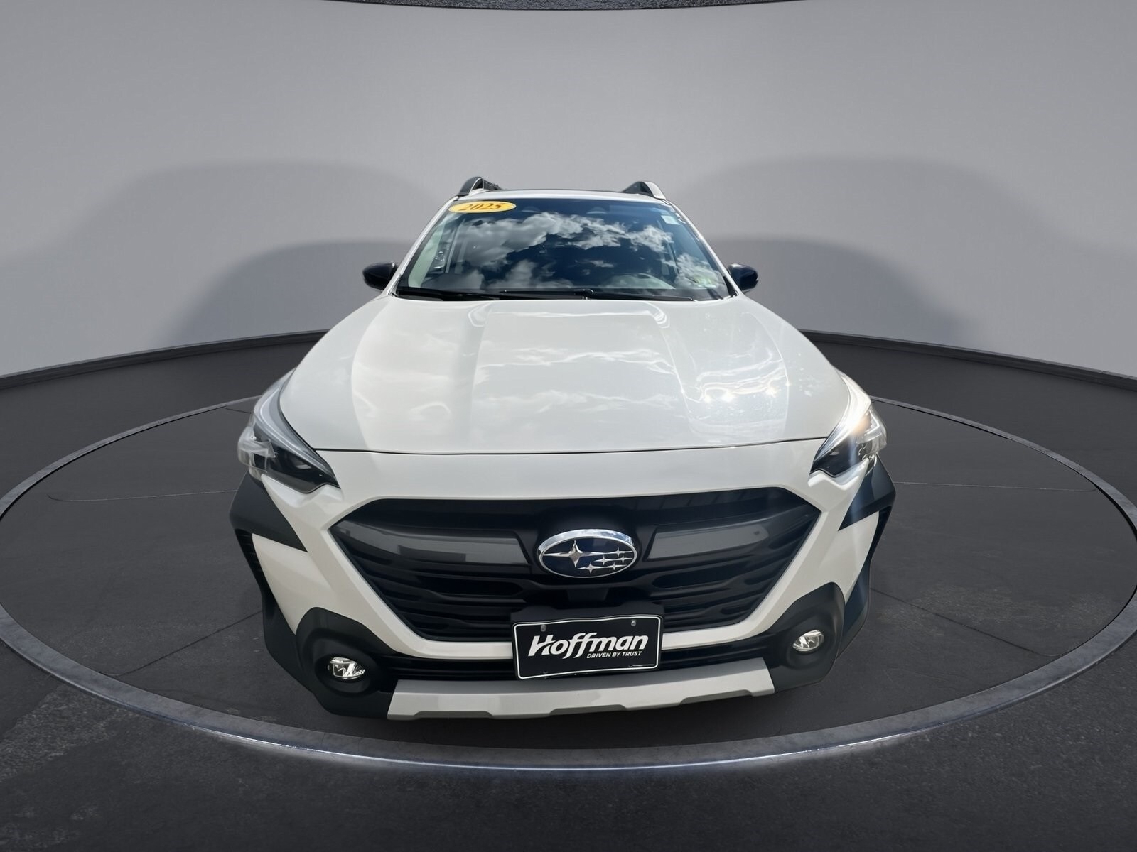 2025 Subaru Outback Limited photo 3