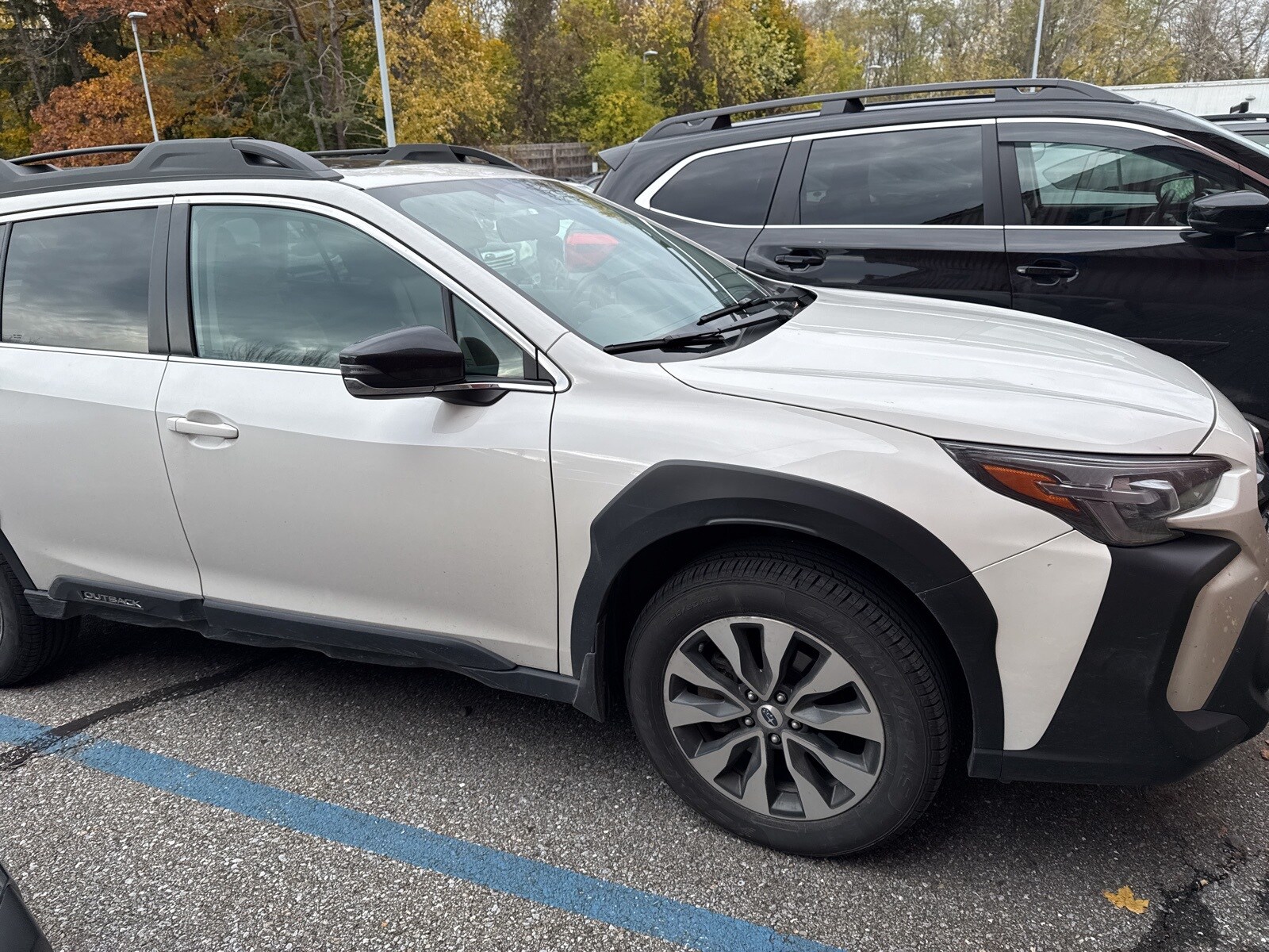2023 Subaru Outback Limited photo 2