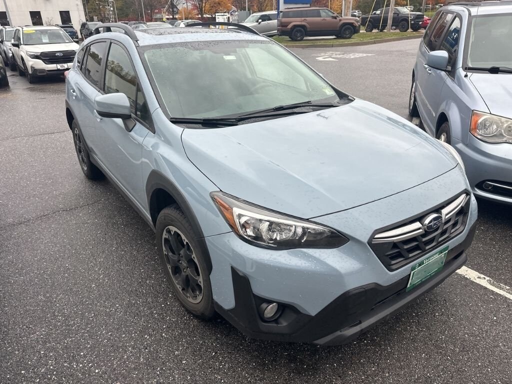 2023 Subaru Crosstrek Premium photo 2