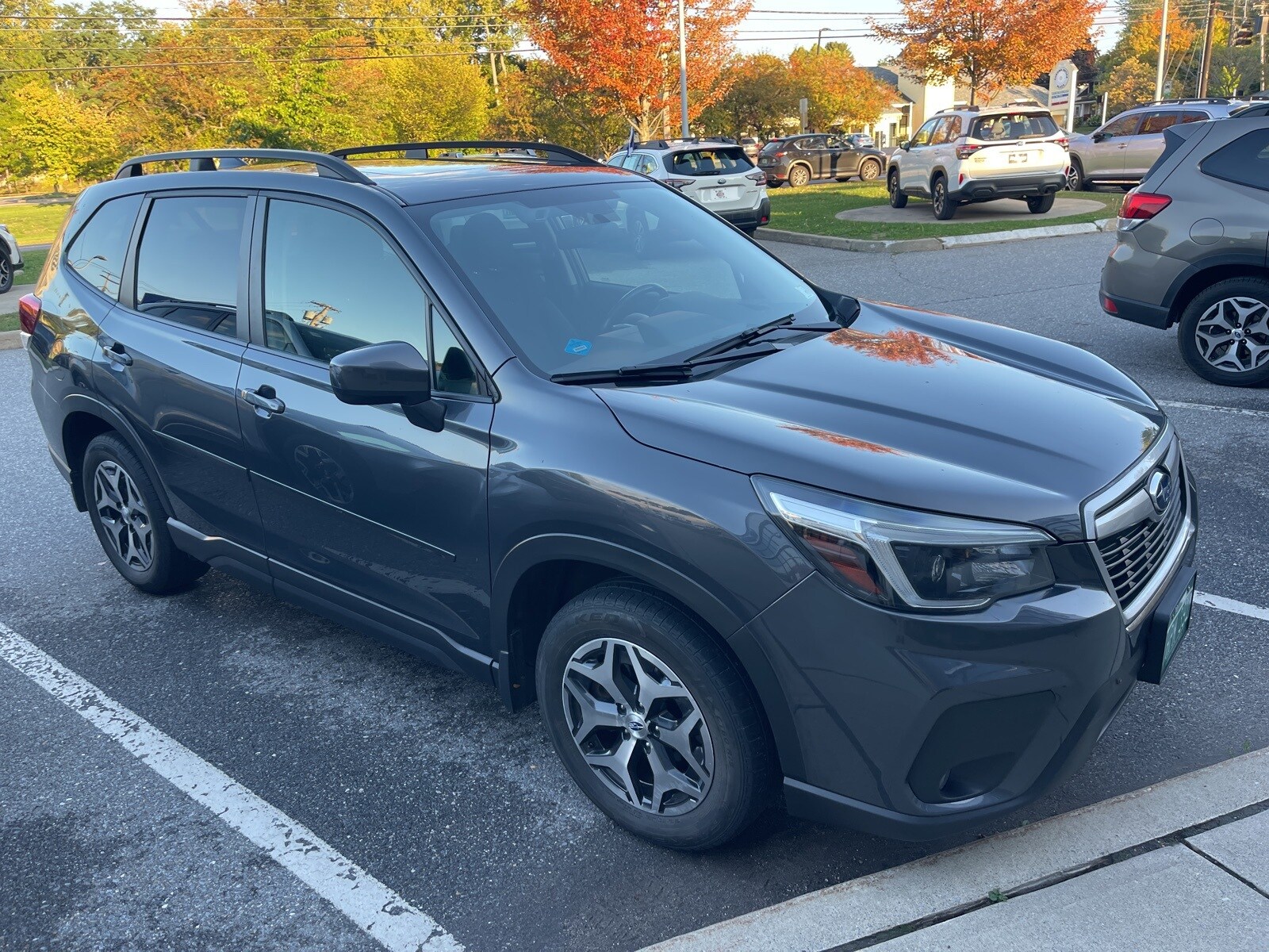2021 Subaru Forester Premium photo 2