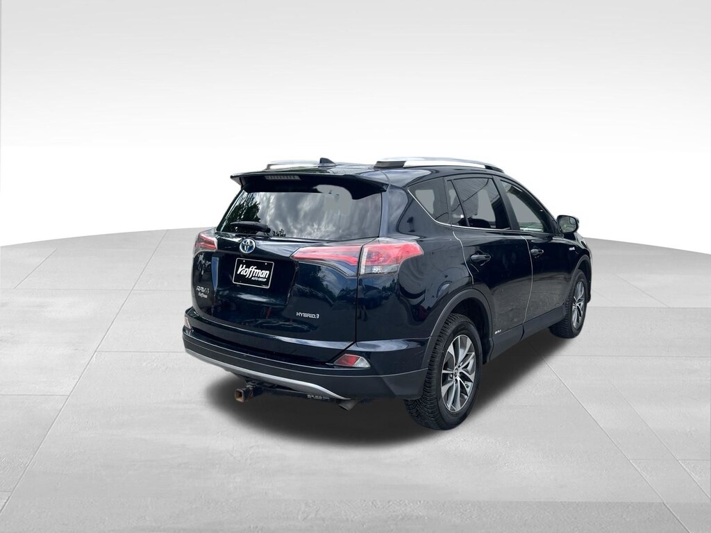 Used 2018 Toyota RAV4 Hybrid LE SUV