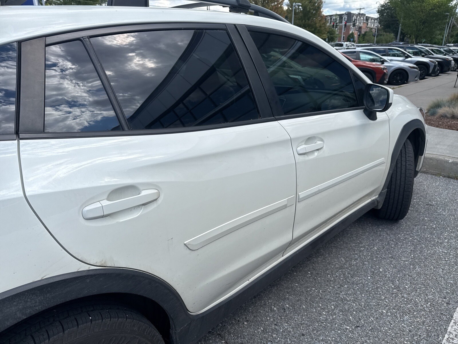 2020 Subaru Crosstrek Premium photo 2