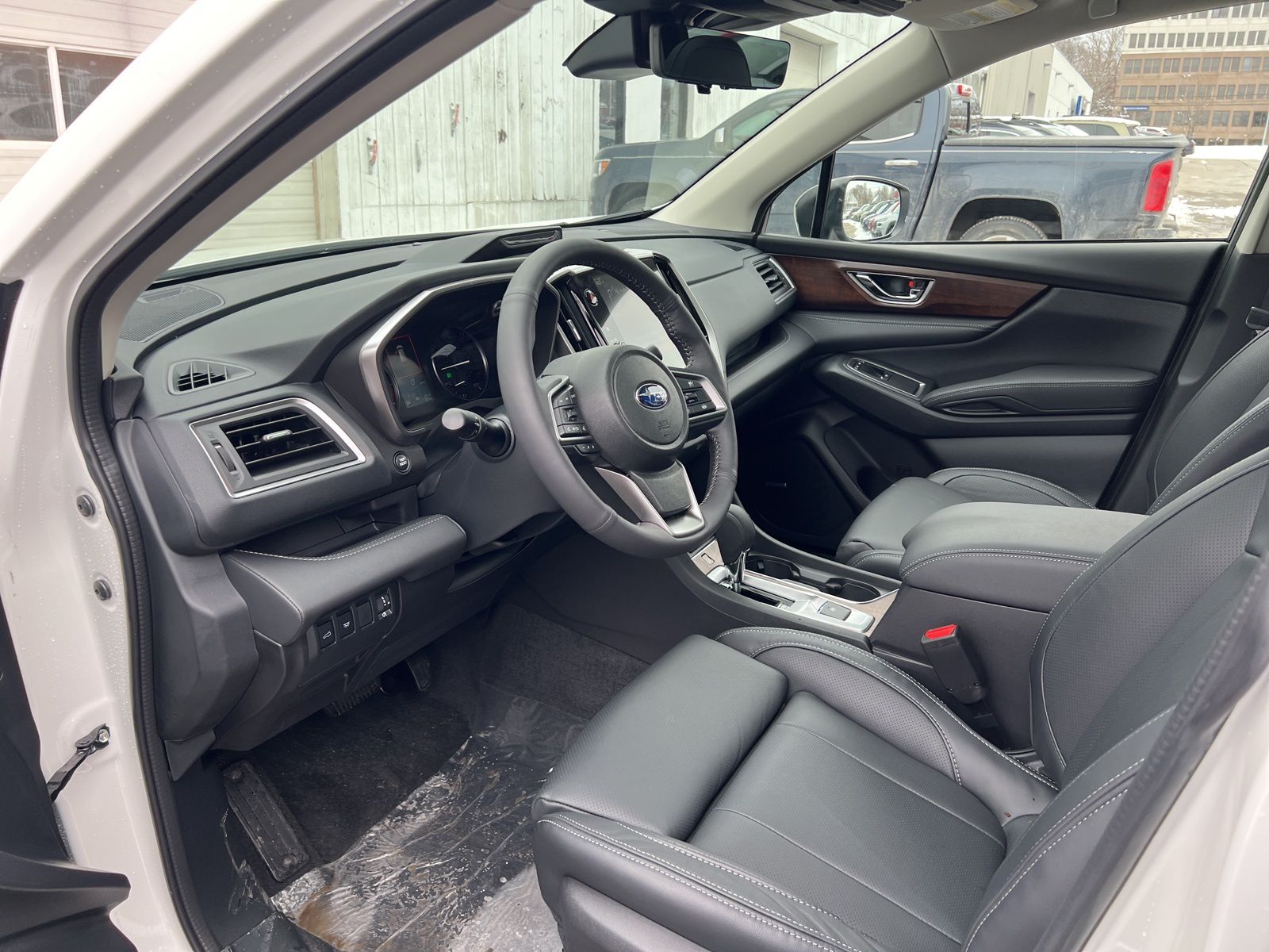 2025 Subaru Ascent Touring - Photo 19
