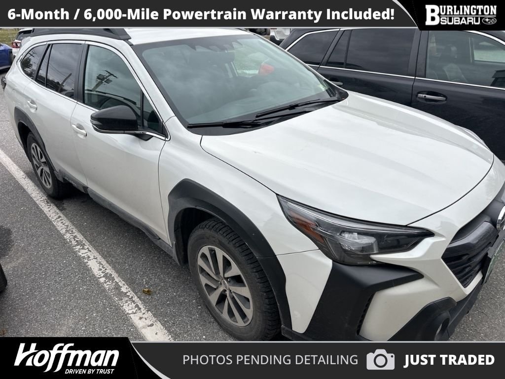 2023 Subaru Outback Premium's photo