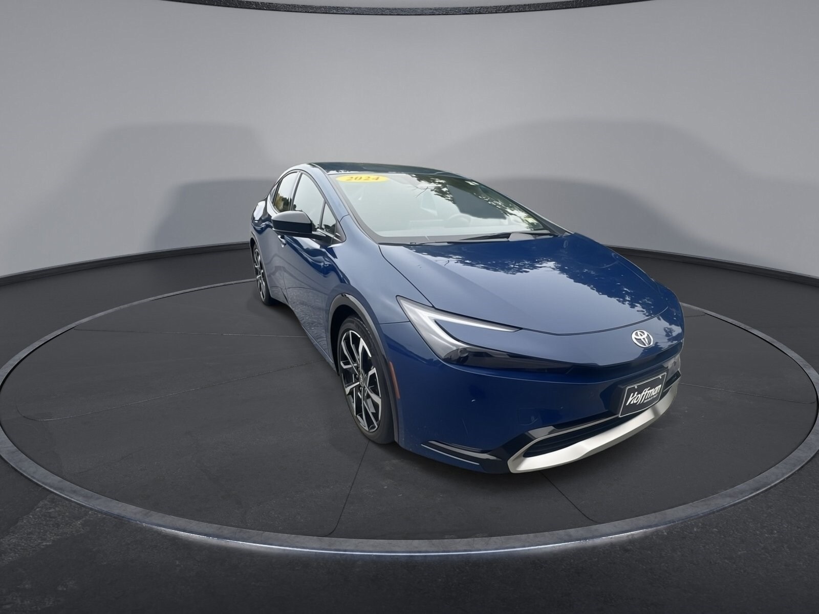 2024 Toyota Prius Prime XSE photo 2