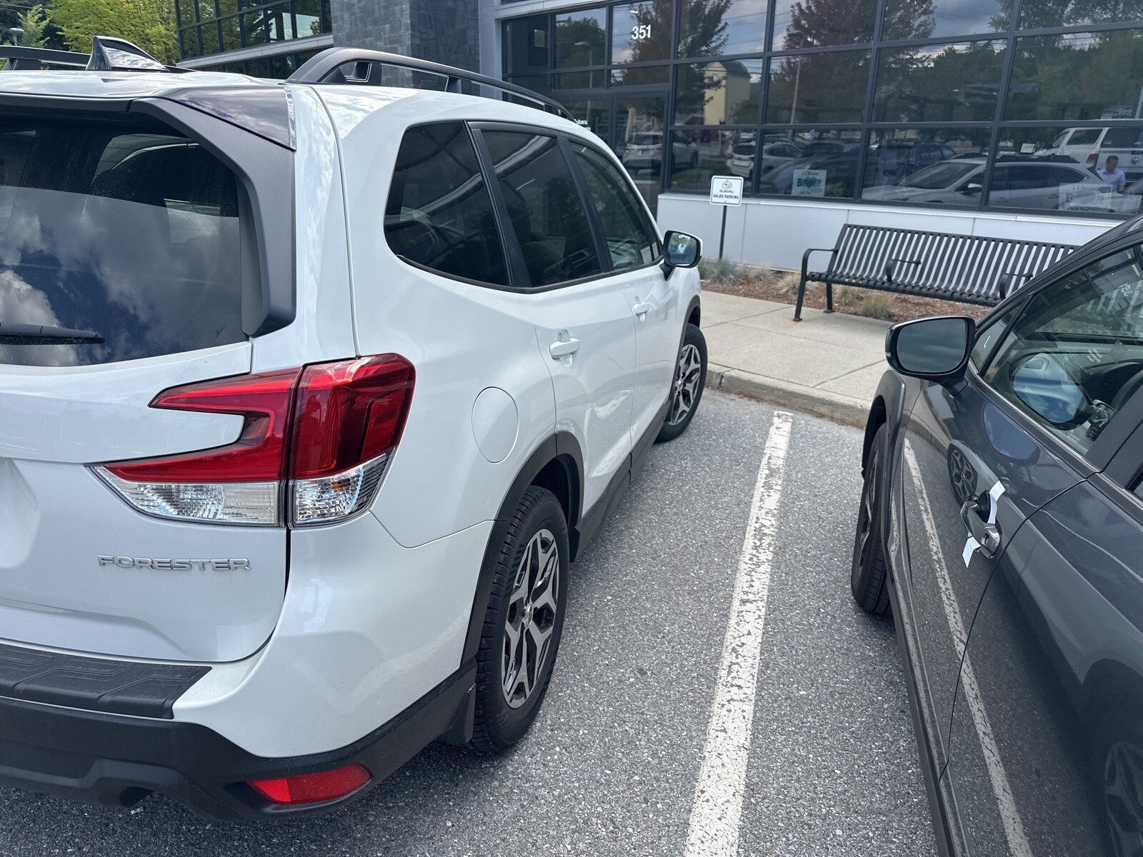 2024 Subaru Forester Premium photo 4