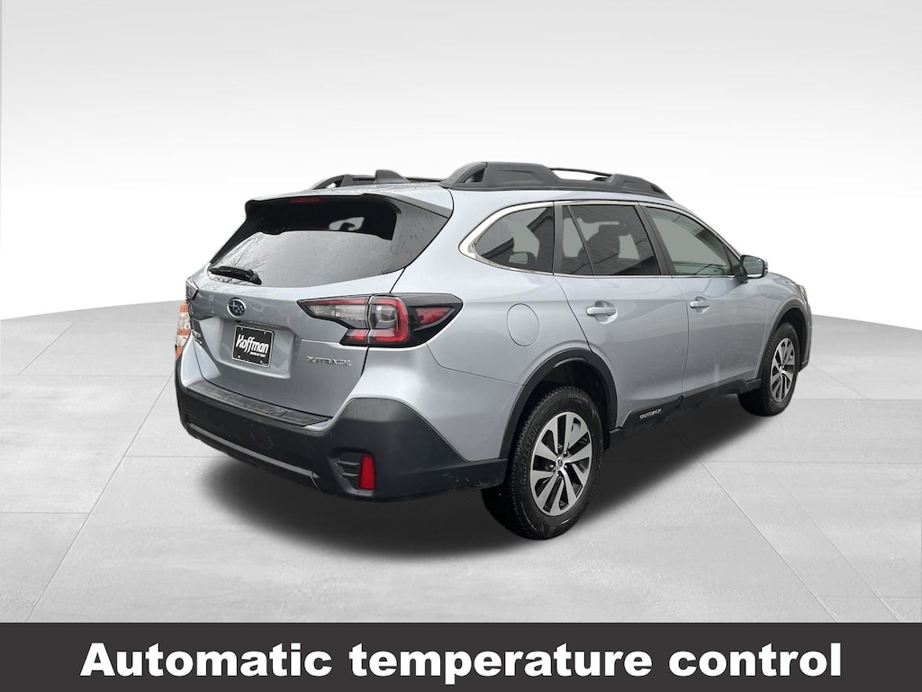 Used 2022 Subaru Outback Premium SUV
