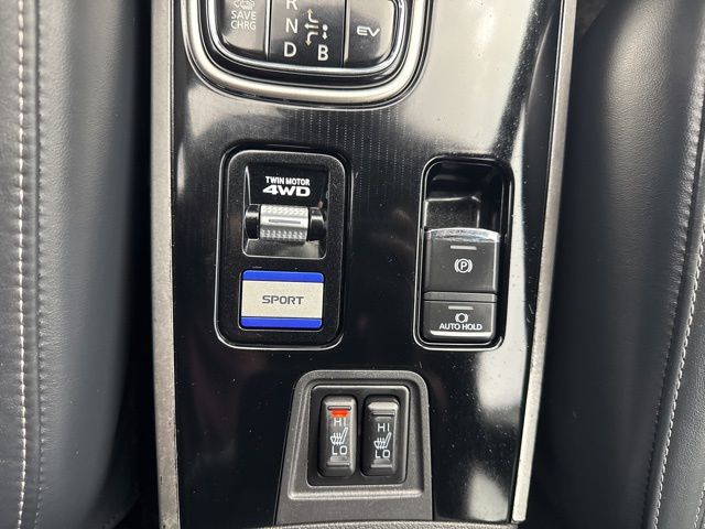 2021 Mitsubishi Outlander GT - Photo 27