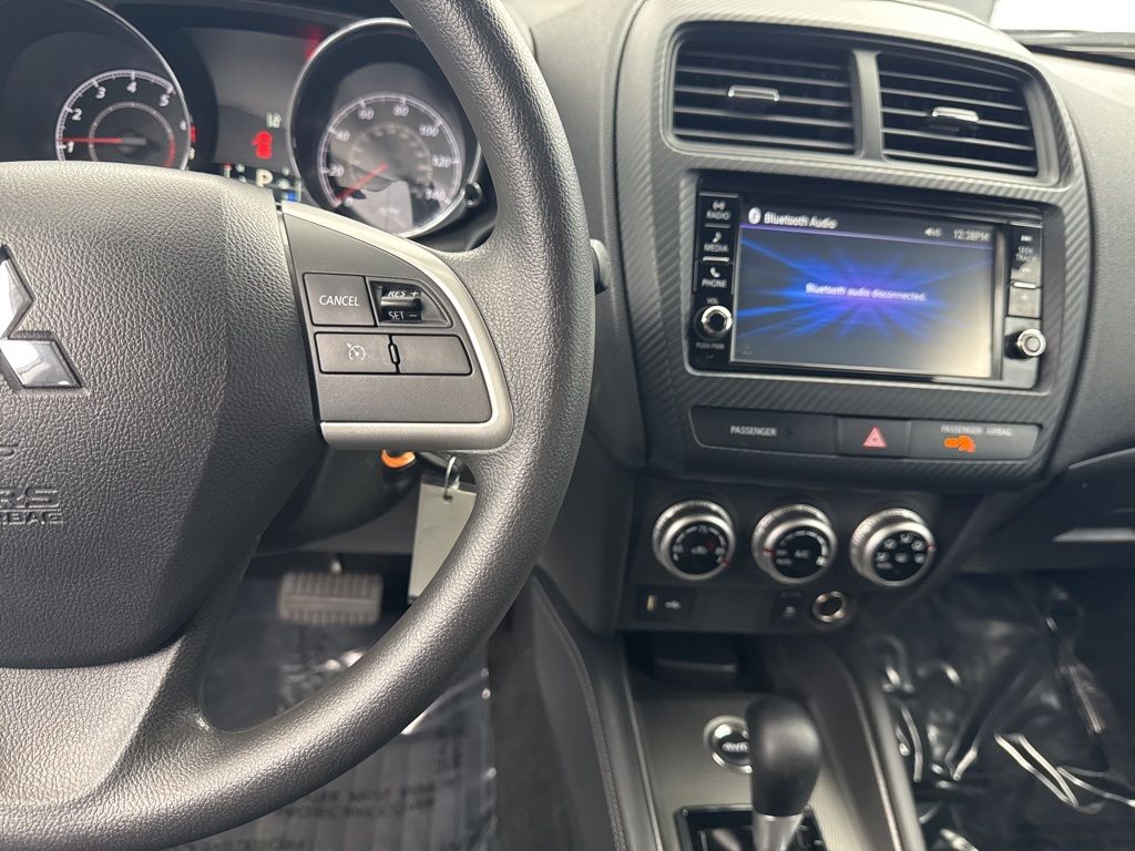 2024 Mitsubishi Outlander Sport ES - Photo 24