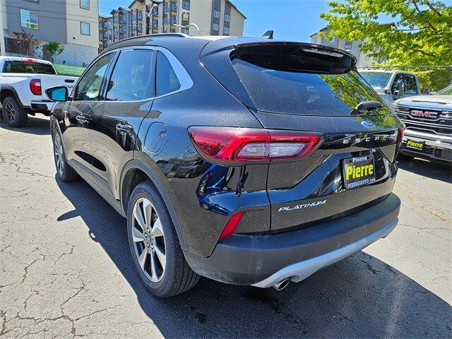 2024 Ford Escape Platinum photo 3