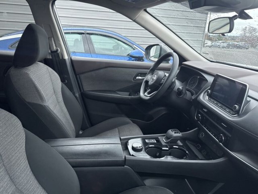 Used 2023 Nissan Rogue SV SUV