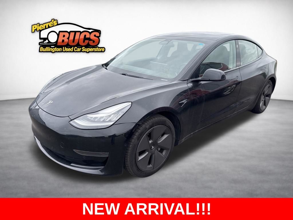 2021 Tesla Model 3 Standard Range's photo