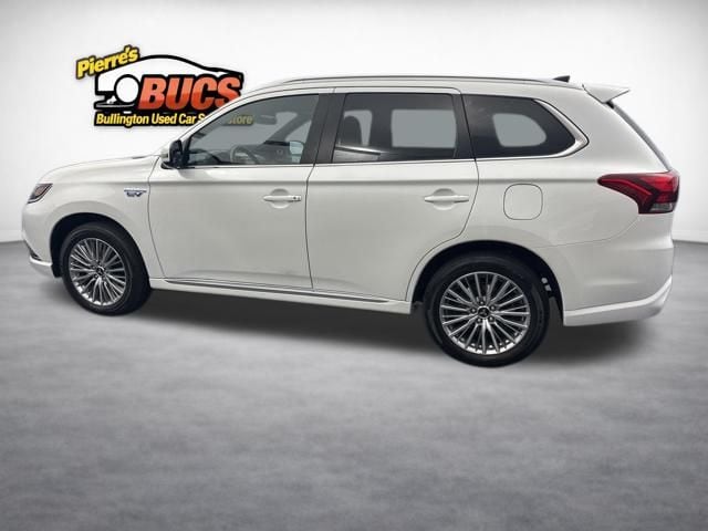 2021 Mitsubishi Outlander GT - Photo 4