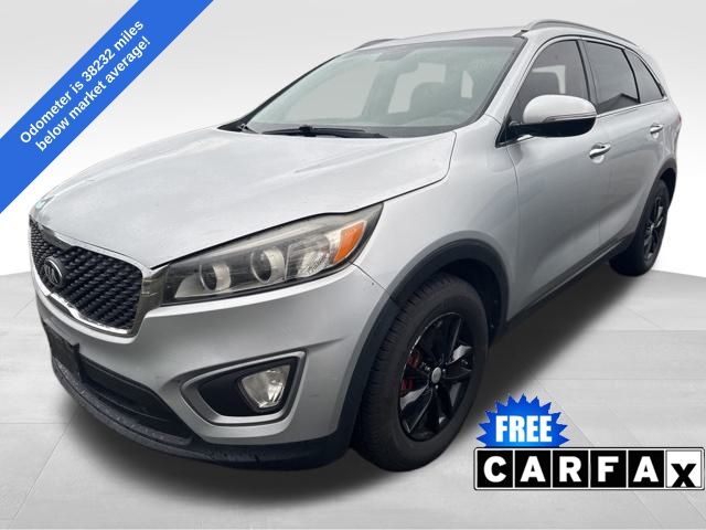 2017 Kia Sorento LX's photo