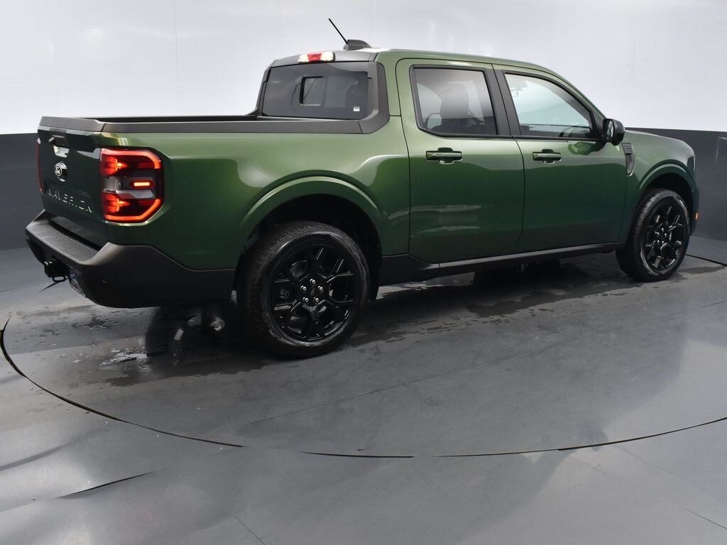 2025 Ford Maverick Lariat photo 3