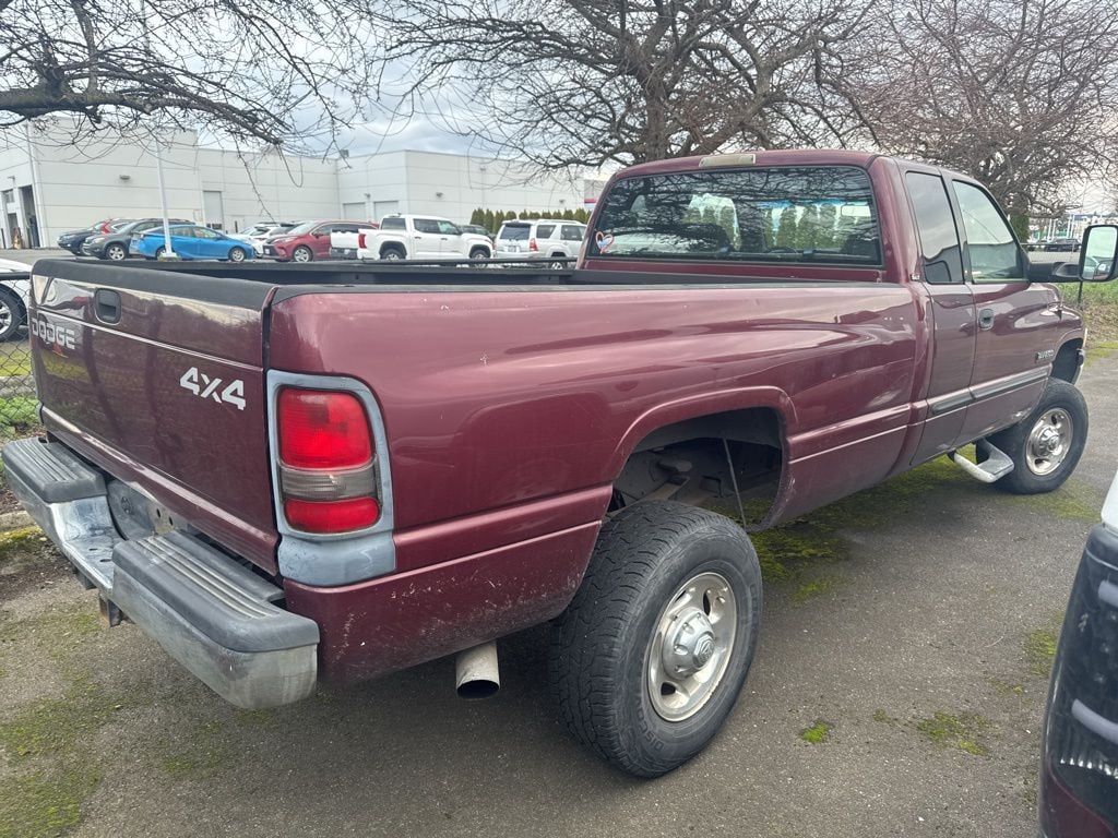 Used 2002 Dodge Ram 2500 SLT Truck