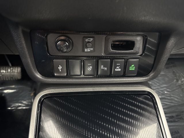 2021 Mitsubishi Outlander GT - Photo 24