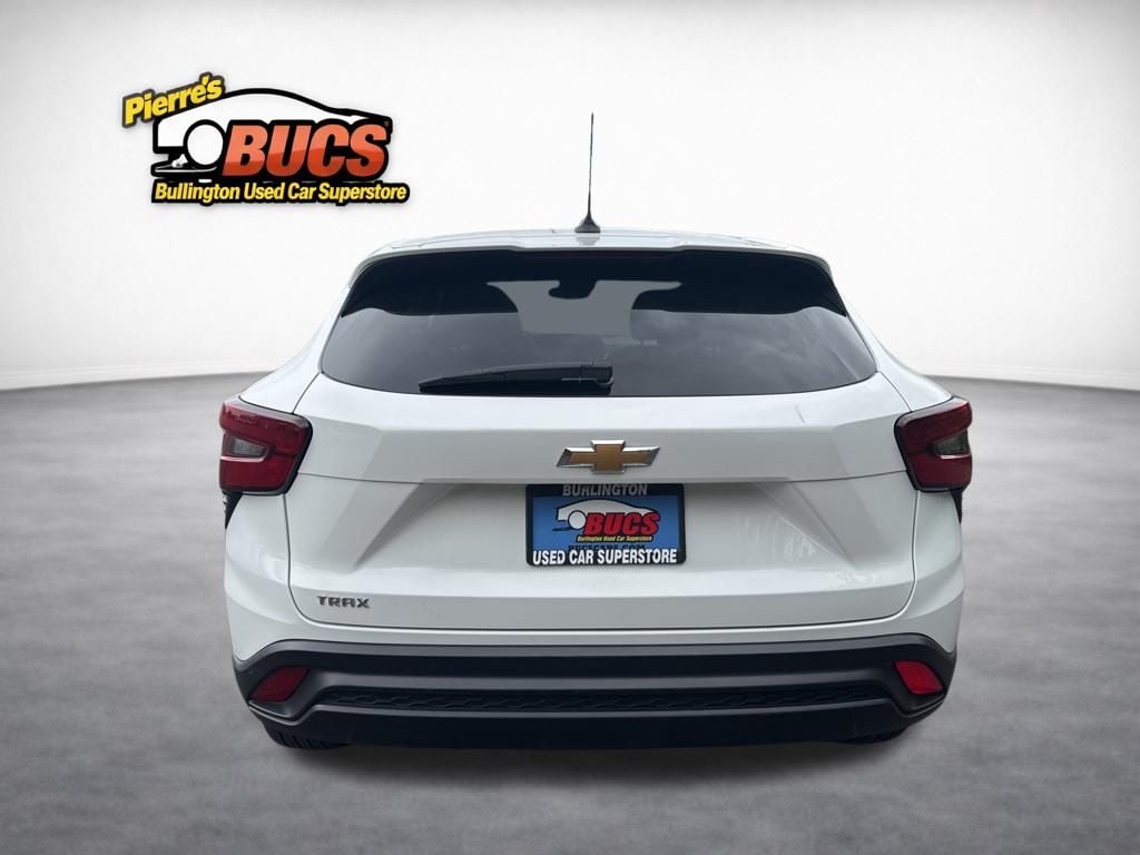 Used 2024 Chevrolet Trax LS SUV