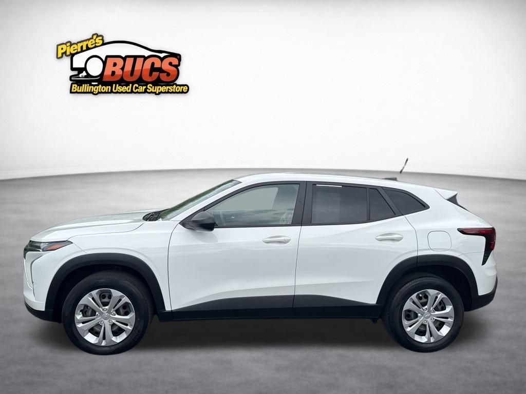 Used 2024 Chevrolet Trax LS SUV