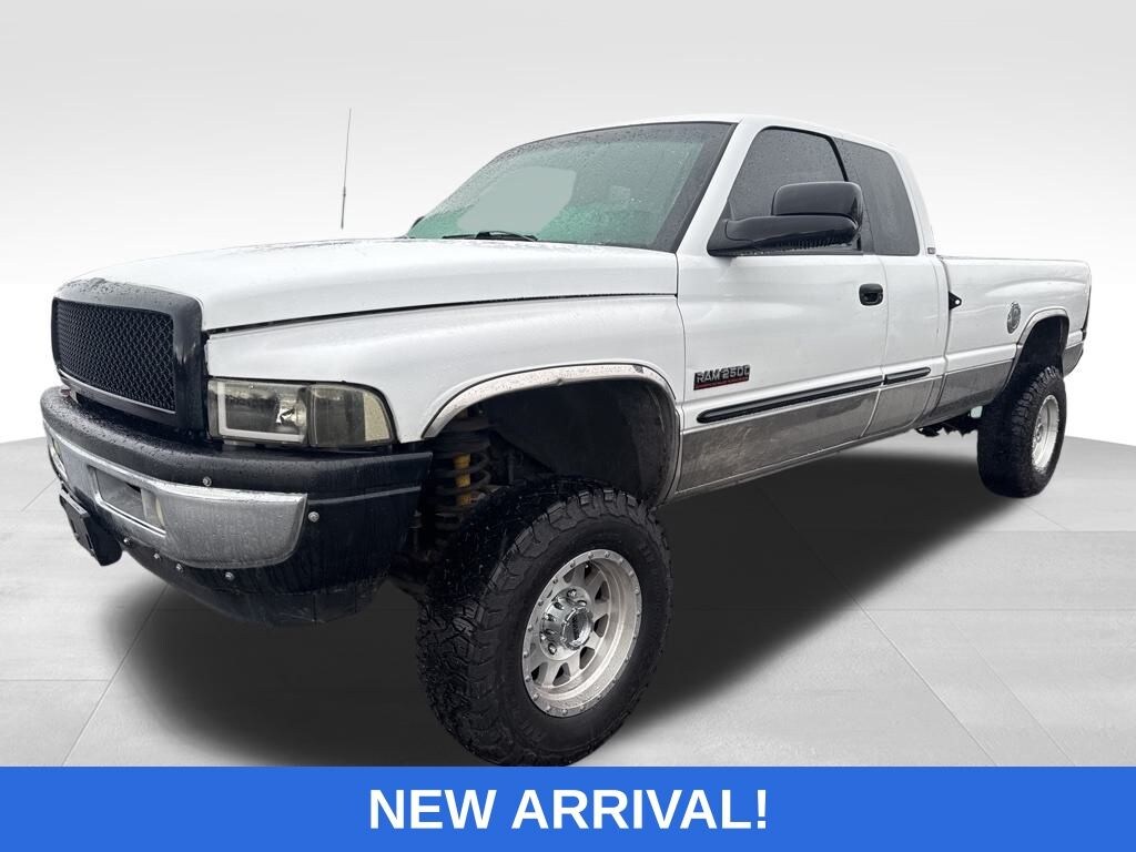 Used 2001 Dodge Ram 2500 SLT Truck