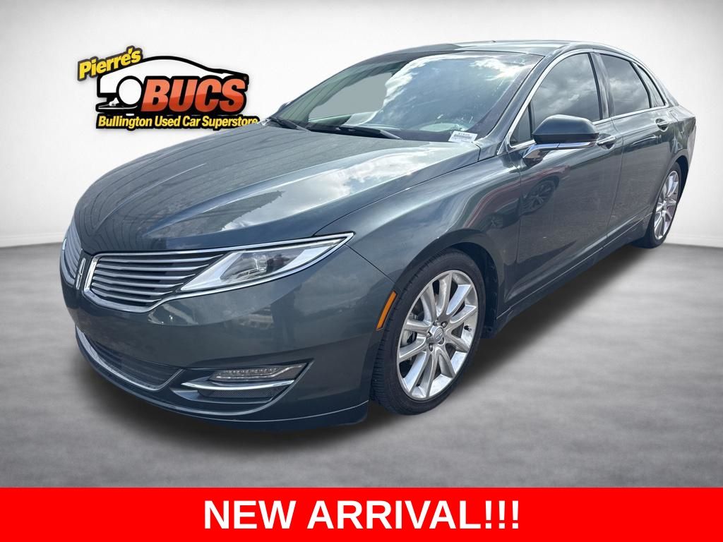 2015 Lincoln MKZ Hybrid's photo
