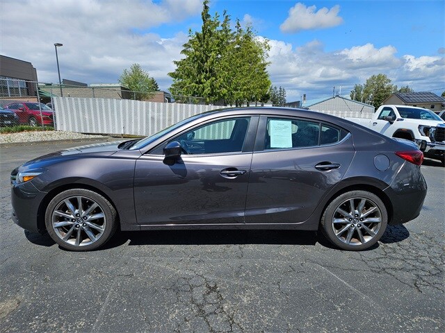 2018 Mazda Mazda3 Grand Touring photo 2
