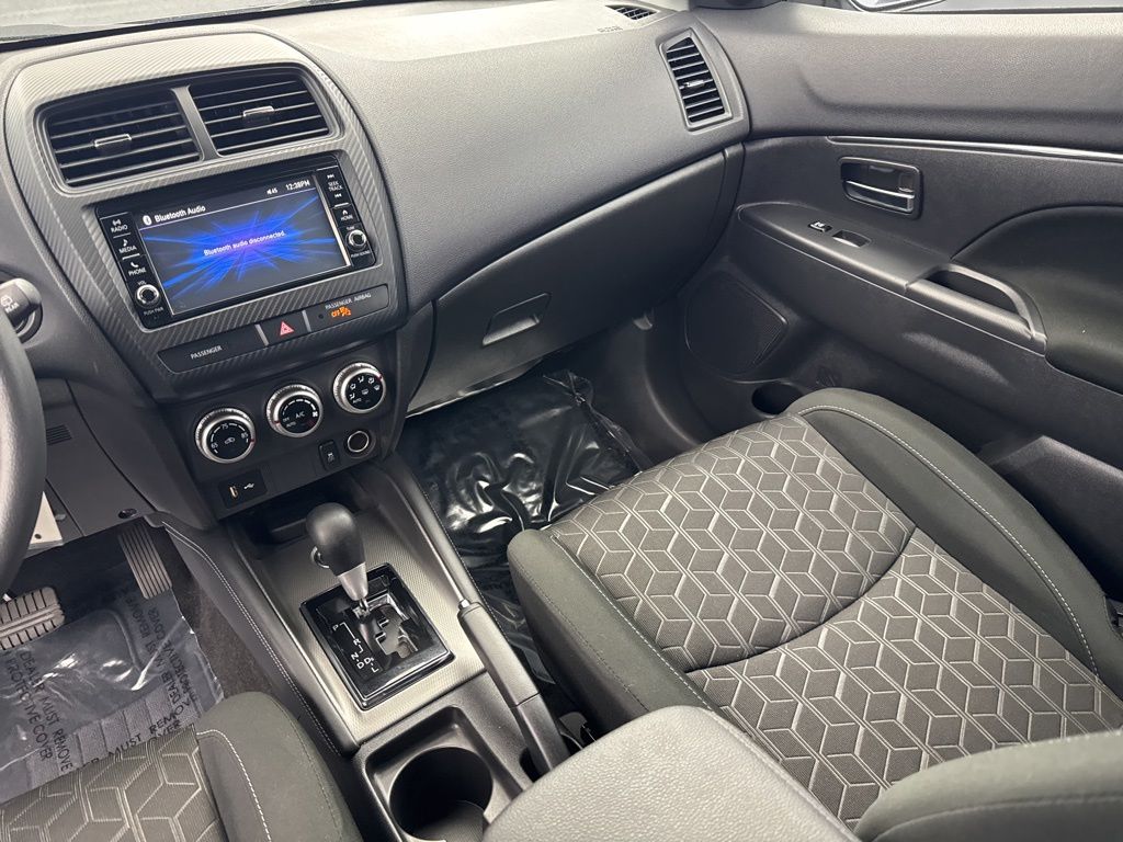 2024 Mitsubishi Outlander Sport ES - Photo 10