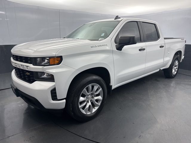 2021 Chevrolet Silverado 1500 Custom photo 2