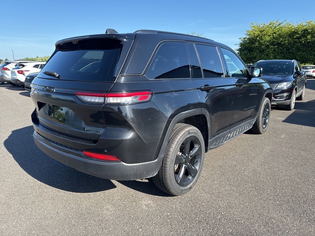 Used 2024 Jeep Grand Cherokee Limited SUV