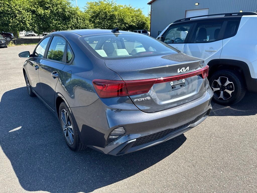 Used 2023 Kia Forte LXS Sedan
