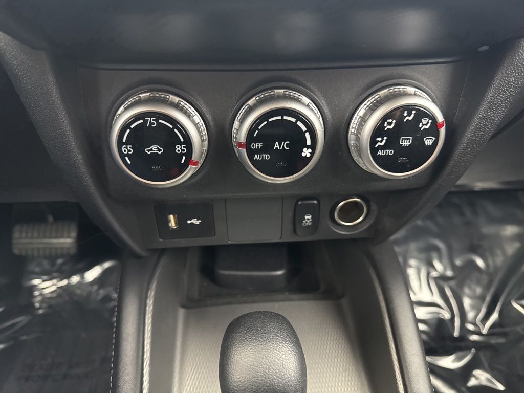 2024 Mitsubishi Outlander Sport ES - Photo 19