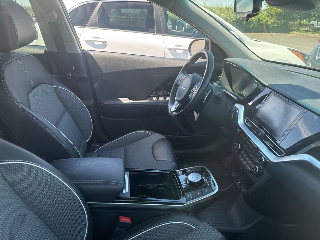 2022 Kia Niro EV S photo 4