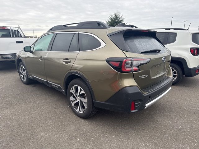2022 Subaru Outback Limited photo 3