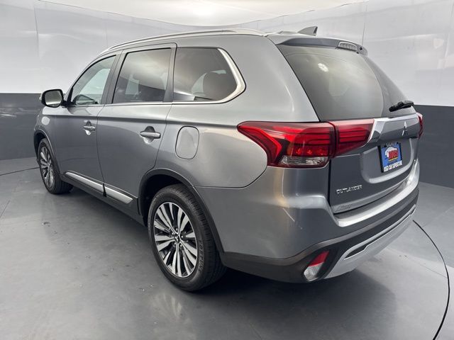2020 Mitsubishi Outlander SEL photo 3