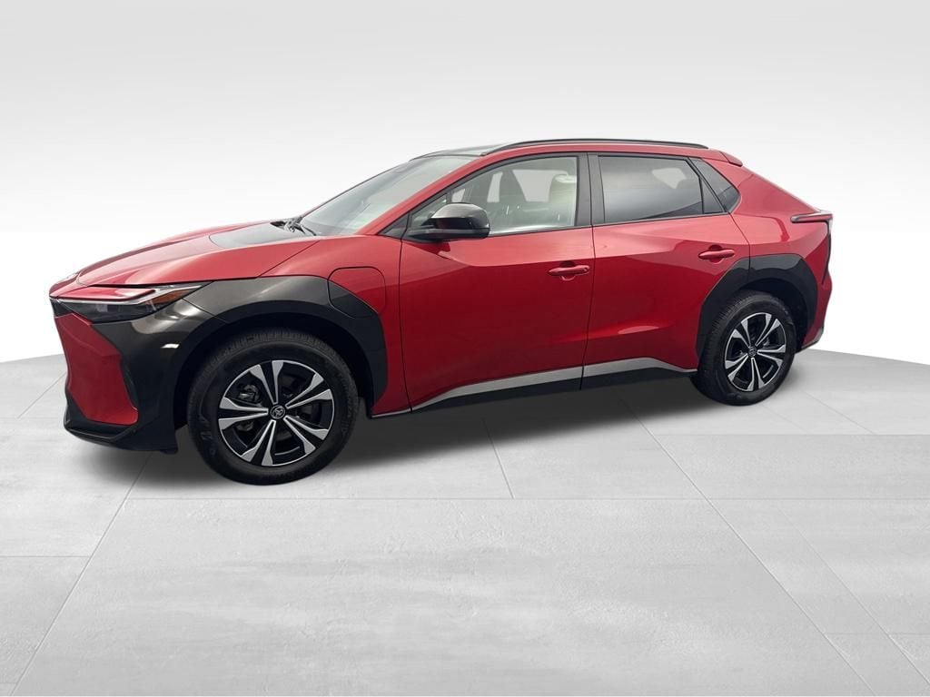 Used 2024 Toyota bZ4X XLE SUV