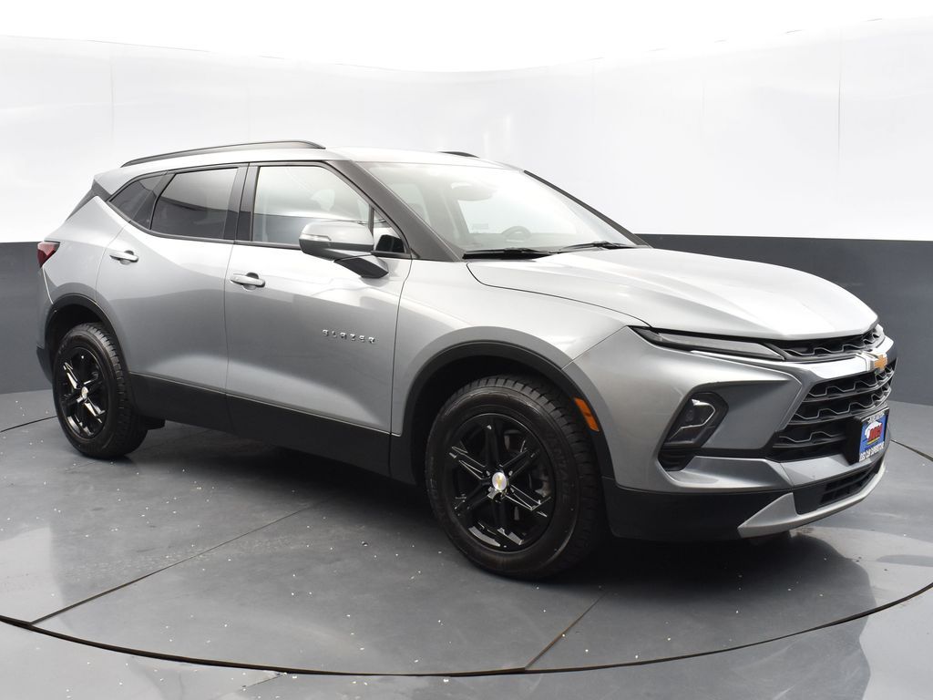 2023 Chevrolet Blazer 3LT photo 3