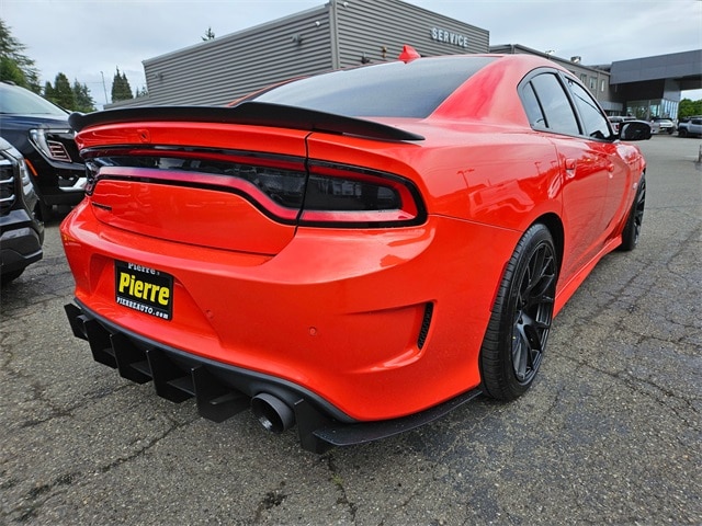 2016 Dodge Charger R/T Scat Pack photo 3