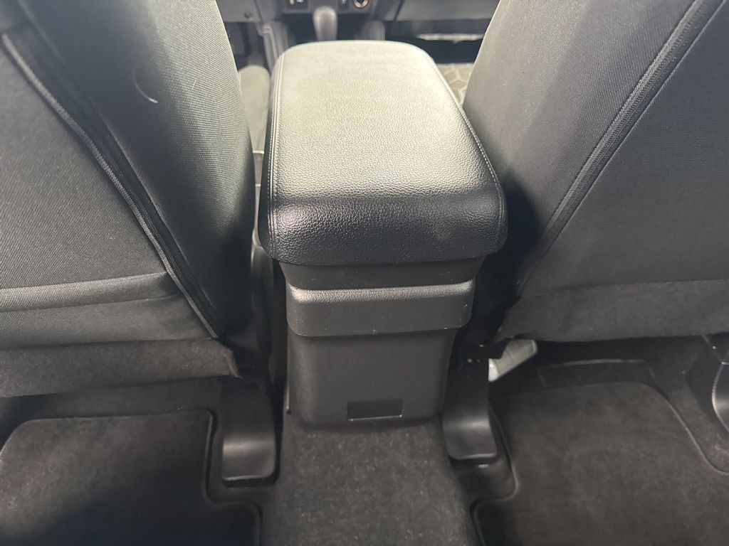 2024 Mitsubishi Outlander Sport ES - Photo 29