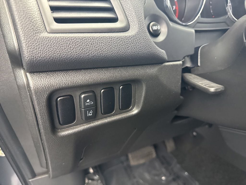 2024 Mitsubishi Outlander Sport ES - Photo 25