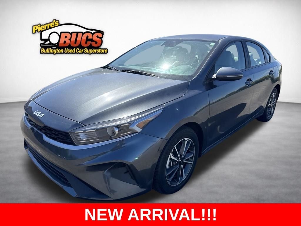 Used 2023 Kia Forte LXS Sedan