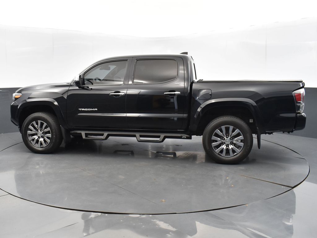 2020 Toyota Tacoma Limited V6 photo 2