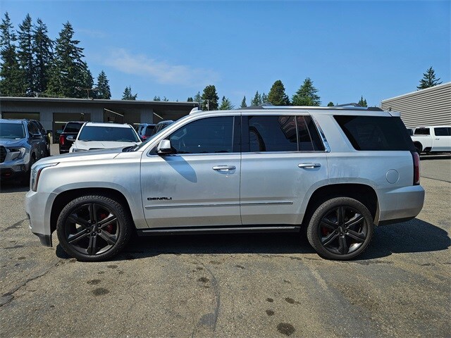 2017 Gmc Yukon Denali photo 2