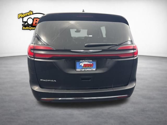 2024 Chrysler Pacifica Touring L - Photo 5