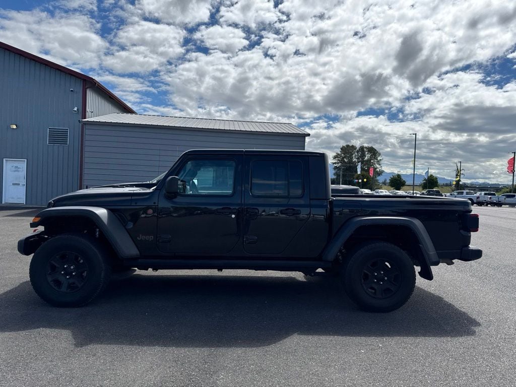 Used 2021 Jeep Gladiator Mojave Truck