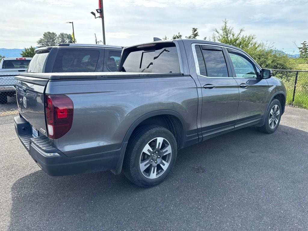 Used 2019 Honda Ridgeline RTL Truck