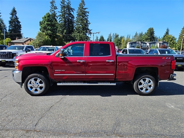 2019 Chevrolet Silverado 2500HD LTZ photo 2