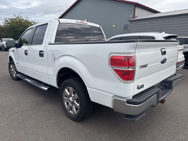 2013 Ford F-150 XLT photo 2