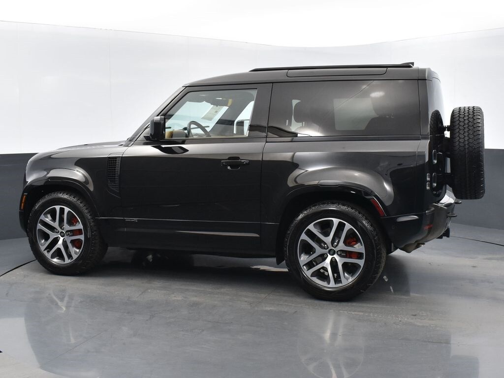 2022 Land Rover Defender 90 X photo 2