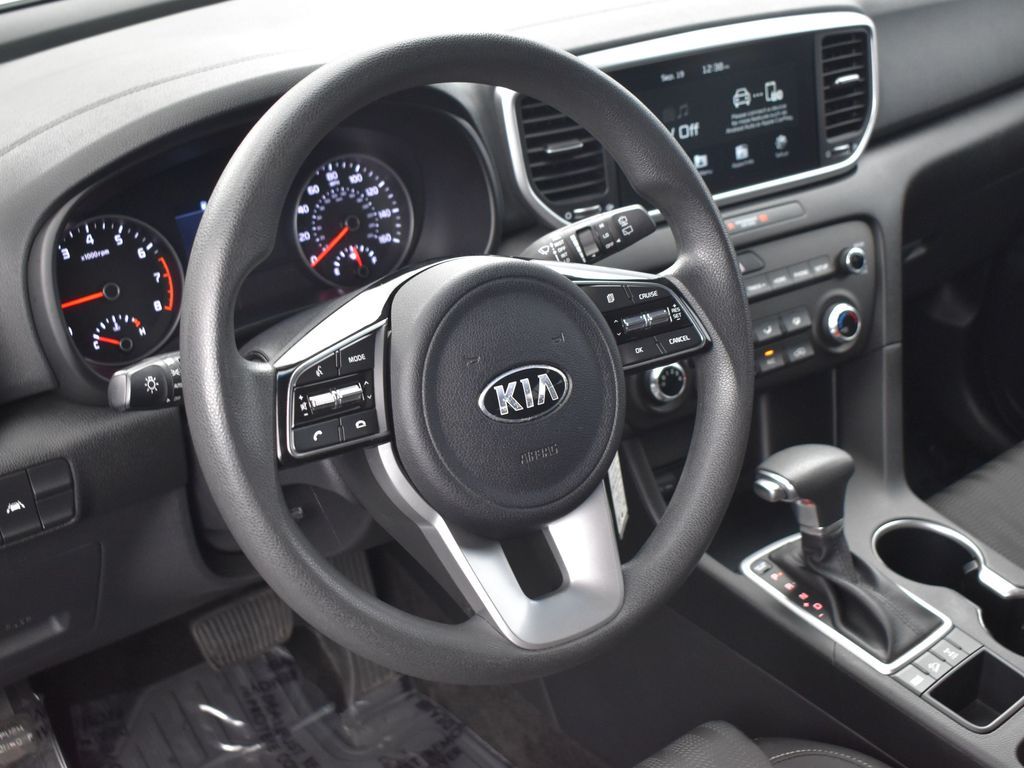2022 Kia Sportage LX photo 4