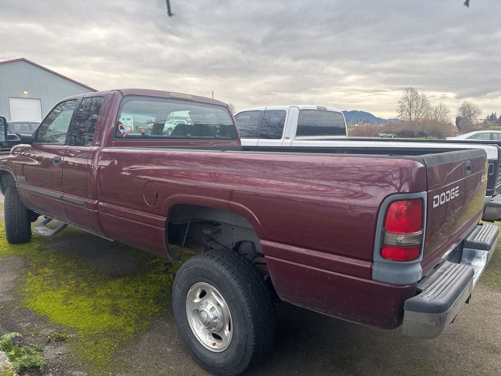 Used 2002 Dodge Ram 2500 SLT Truck